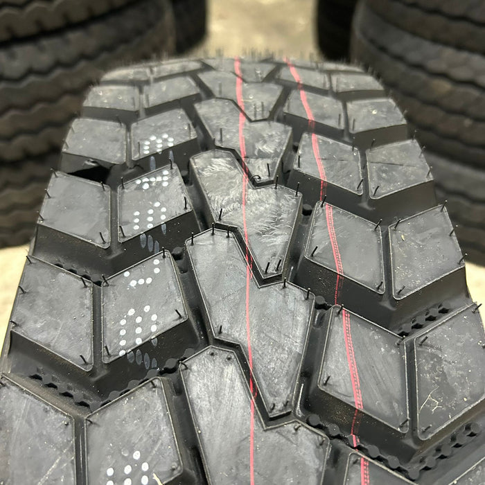 Llanta 215/75R17.5 18PR 135/133J ADC53